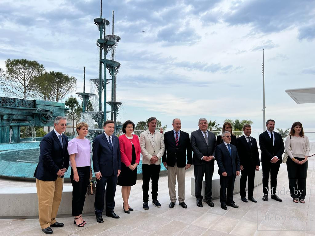 Albert II unveils Lartigue Fountain’s return to Larvotto