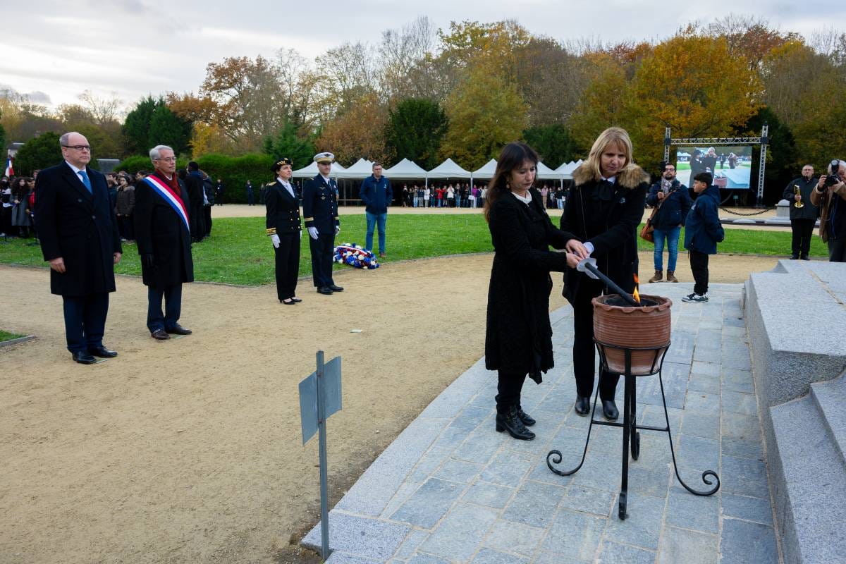 Prince Albert II and Pierre Casiraghi honour Remembrance Day in Compiègne