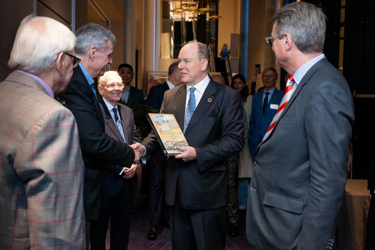 Prince Albert II inaugurates MonacoPhil Exhibition