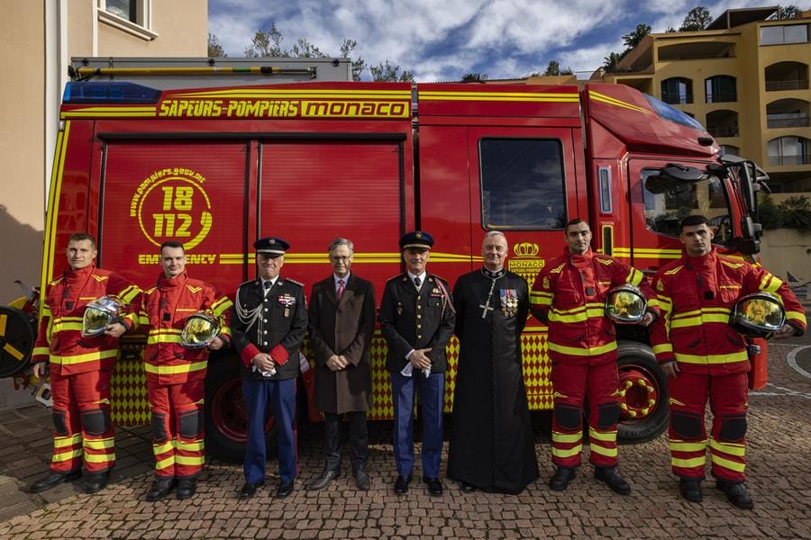 Monaco Fire and Emergency Service: presentation of helmets