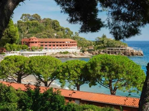 Monte-Carlo Beach Reopening